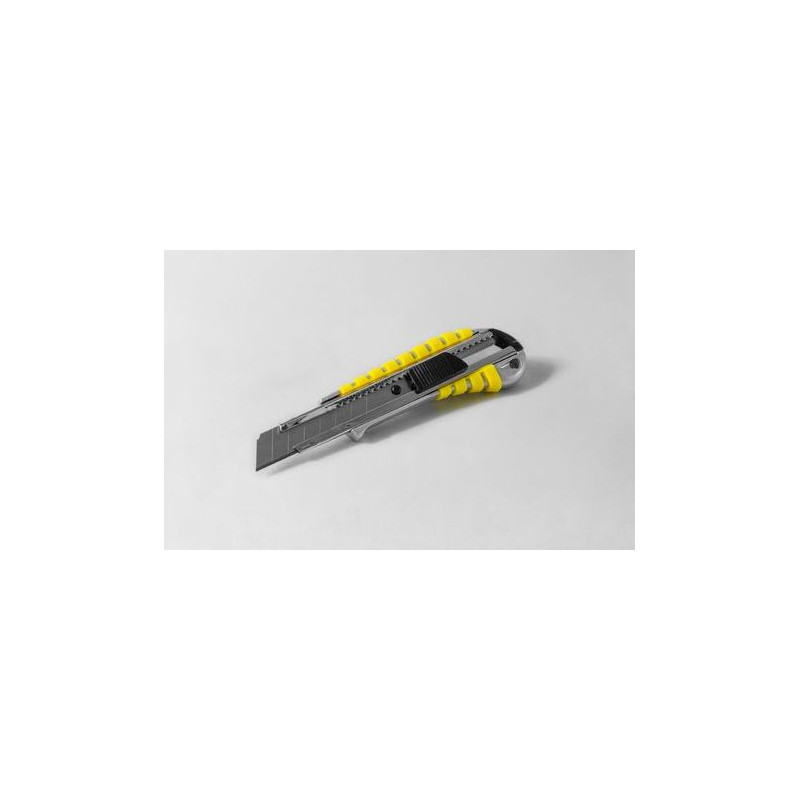 CUTTER mm 18 AUTOBLOCCANTE CORPO ACC/GOMMA